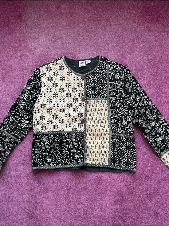 Karma Jackets & Blazers - Women’s Patchwork Printed Button-Front Jacket in Black & Cream